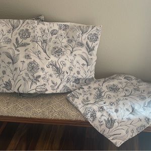 King Size Floral Pillow Shams